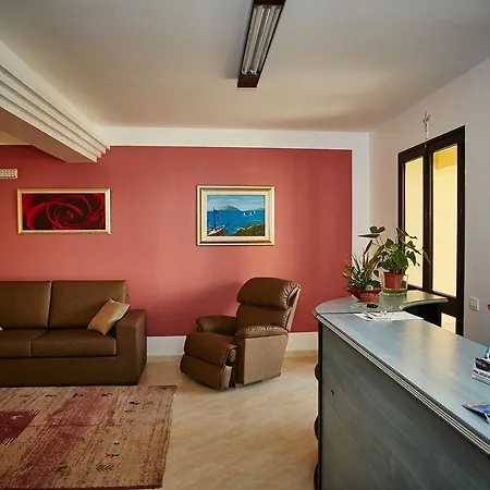Le Saline Apart-hotel