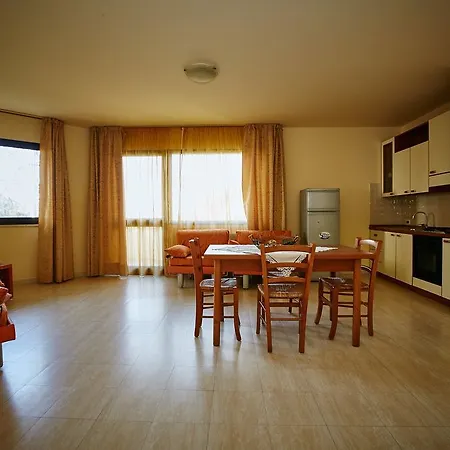 Apartmanhotel Le Saline 4*